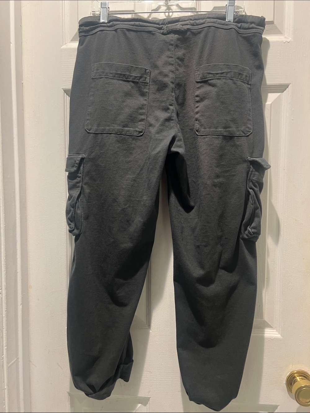 James Perse Charcoal Cargo Jogger Pants - Picture 11 of 13